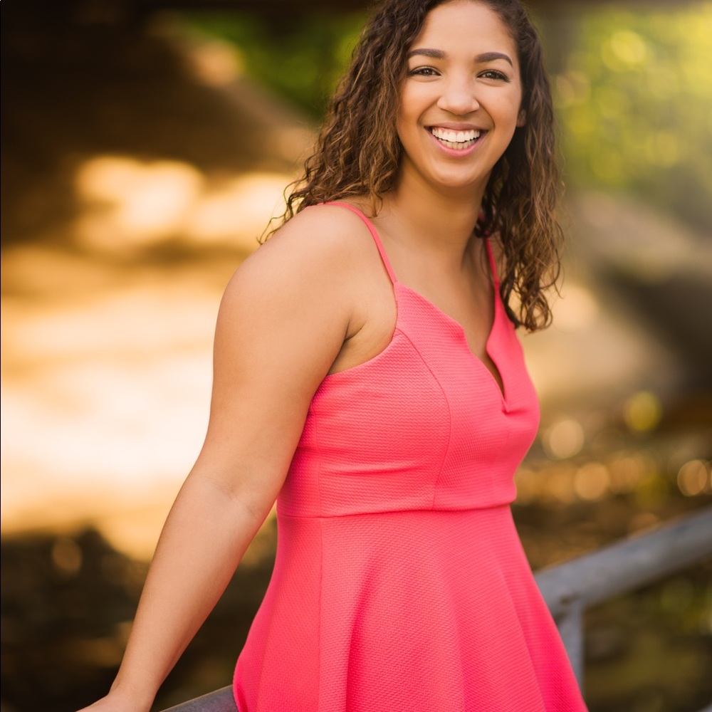 Meet your Posher, Kaila